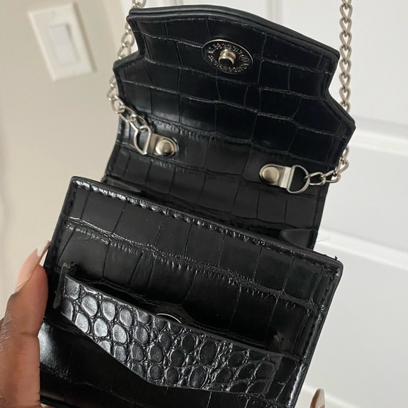 Faux Snakeskin Mini Purse - Picture 3 of 4